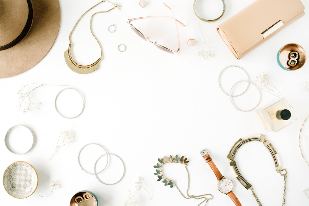 Cara Membuat 11 Aksesori Wanita Handmade yang Cantik untuk Dipakai ...